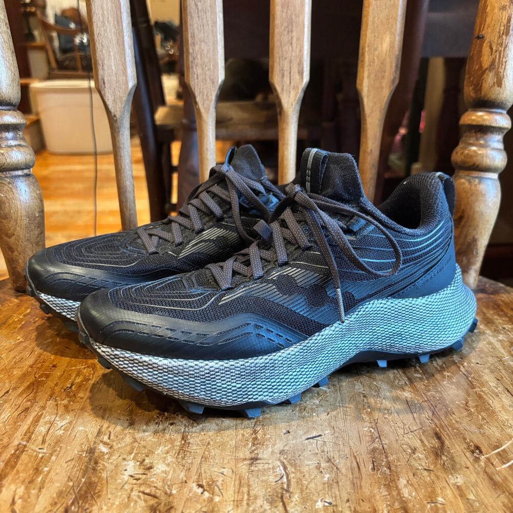 Saucony Endorphin Trail Running Shoes Sneakers, Women’s Size 7.5, Black